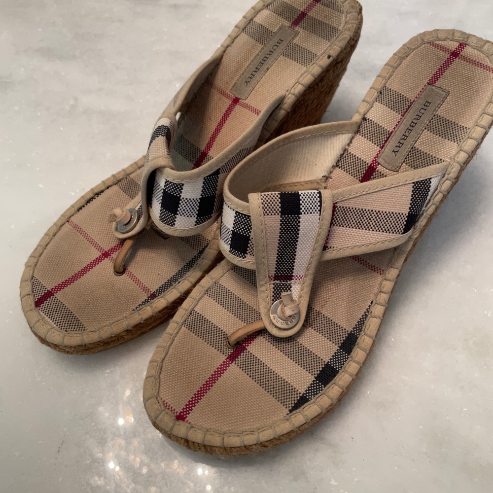 Burberry wedges